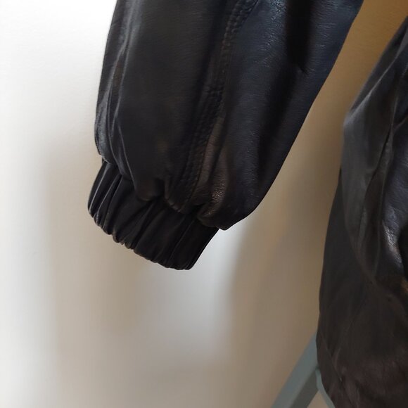 Vintage 80/90s Women's Leather Jacket - Picture 10 of 11